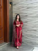 Nawabiana Maroon Set