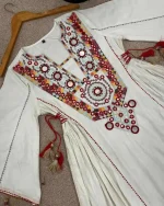 Elara Mystique👗👗 - Image 4