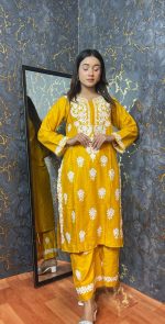 Lakhno chiken kari Elegance